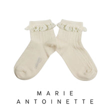 將圖片載入圖庫檢視器 Collegien | Marie Antoinette - Lamb
