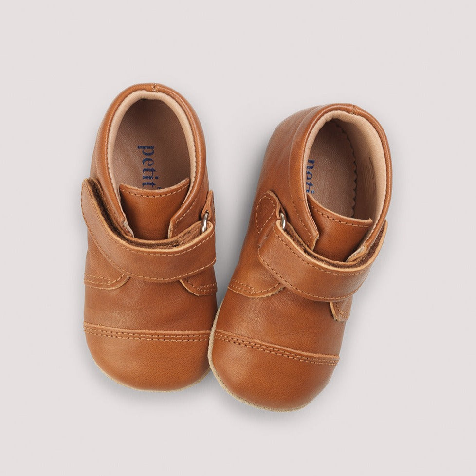 PETIT NORD - Shoe with Velcro (Cognac)