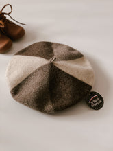 Load image into Gallery viewer, [預購] Le Beret Francais - 成人TRIO貝雷帽 (Camel, Heather Brown, Ecru)
