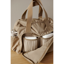 將圖片載入圖庫檢視器 LIEWOOD - Carly Changing Bag (Oat)
