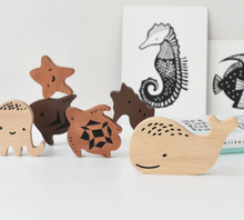 Load image into Gallery viewer, Wee Gallery - Wooden Tray Puzzle (Ocean Animals)
